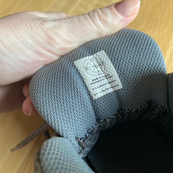 Oboz Sawtooth Mid Rise Waterproof Hiking Boots EUC 7.5 Leather - Picture 10 of 12